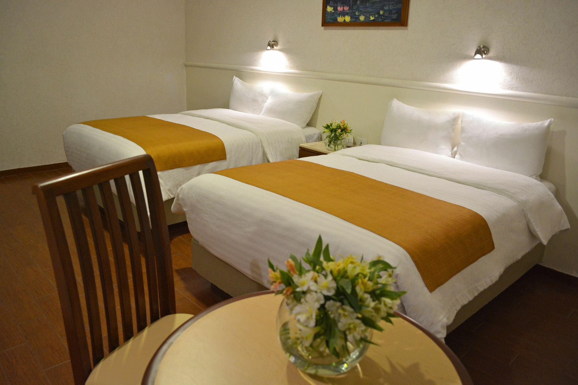 Eco Express Hotel Zamora Zamora  Esterno foto