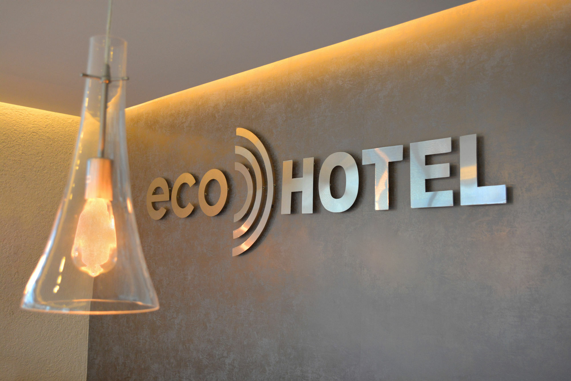 Eco Express Hotel Zamora Zamora  Esterno foto