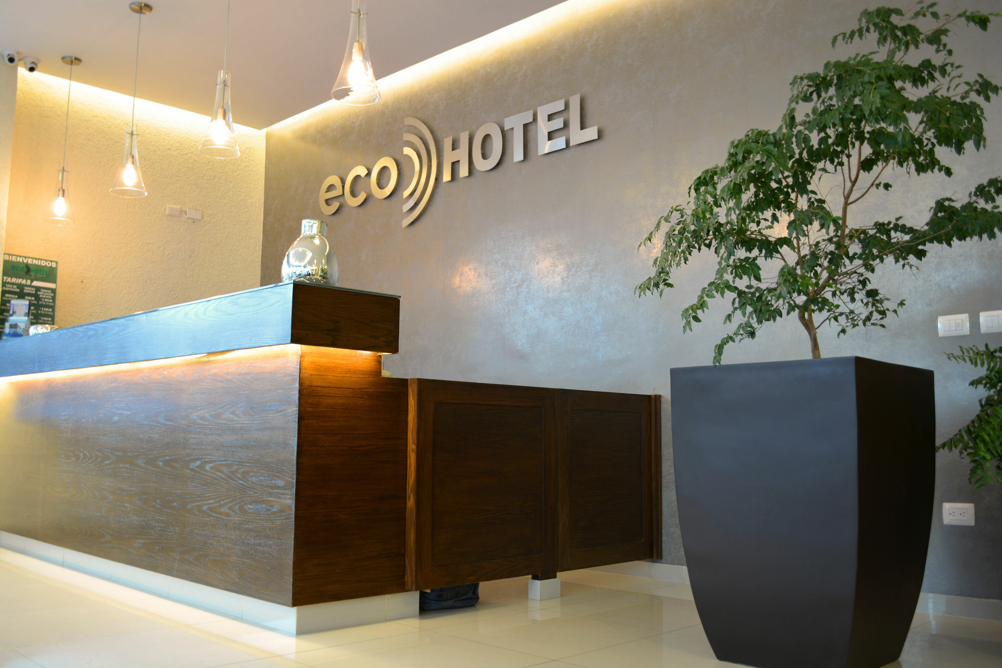 Eco Express Hotel Zamora Zamora  Esterno foto